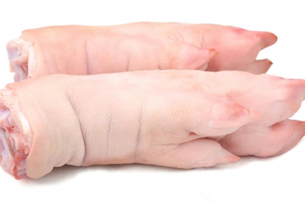 Frozen Pork feet front and hind - Gonçalves & Tortola S.A | GTFoods